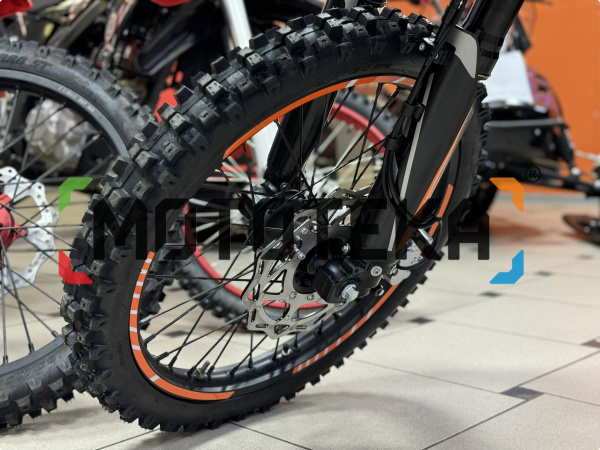 Мотоцикл кроссовый / эндуро Regulmoto (Регулмото) CR - X чёрный/оранжевый с ПТС | Мототека Мотоцикл кроссовый / эндуро Regulmoto (Регулмото) CR - X чёрный/оранжевый с ПТС | Мототека